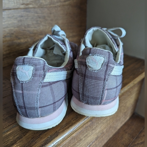 vintage Y2K PUMA Roma Womens Size 10 Pink Burgandy & White Plaid sneaker - Picture 4 of 16